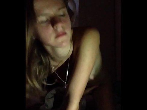 ❤️ Dziewczyna masturbuje się i dochodzi do orgazmu ️❌ Porno fb at us ❌❤